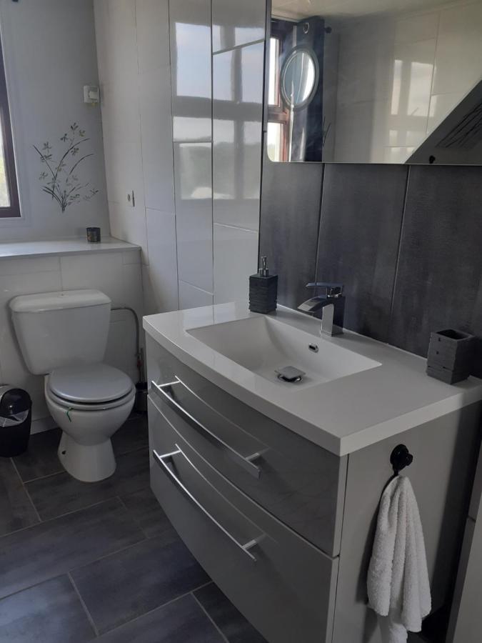 Locarn Lodge, Goas Rep Екстериор снимка